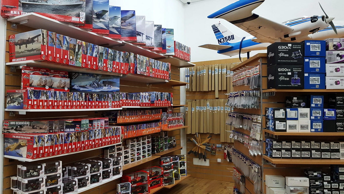 SHOW ROOM, IMI HOBBY, IMI, MODELSPORT, MODELARSTVO, MODELLBOLT