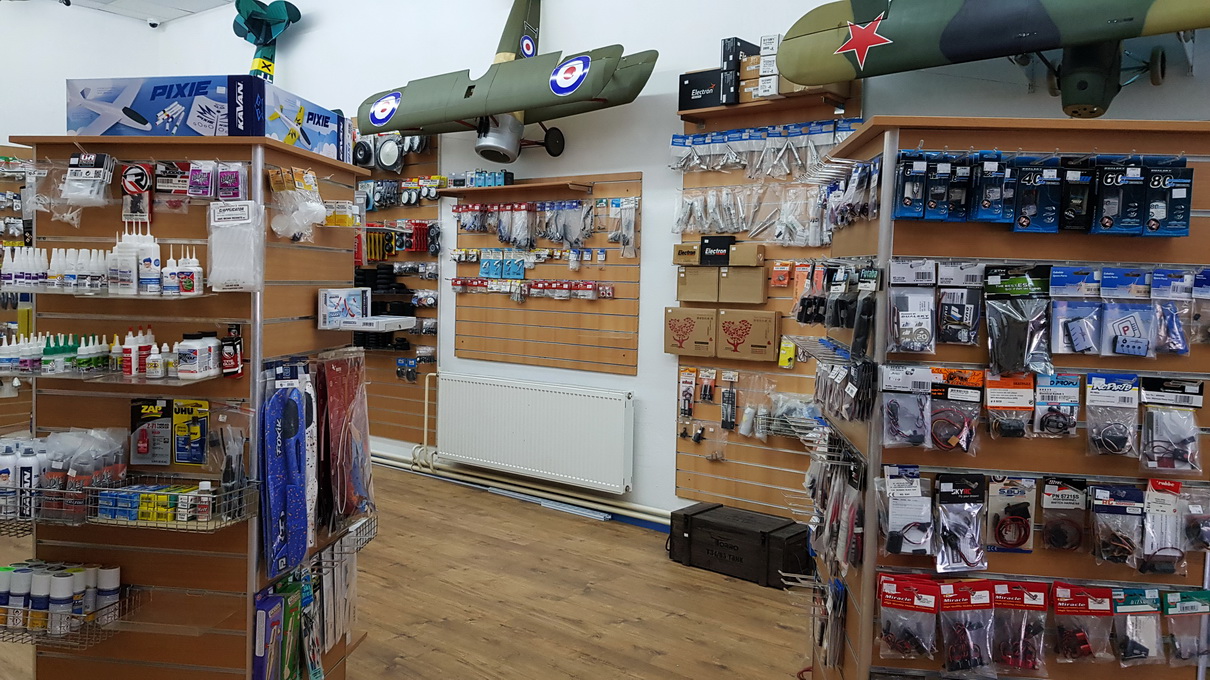 SHOW ROOM, IMI HOBBY, IMI, MODELSPORT, MODELARSTVO, MODELLBOLT