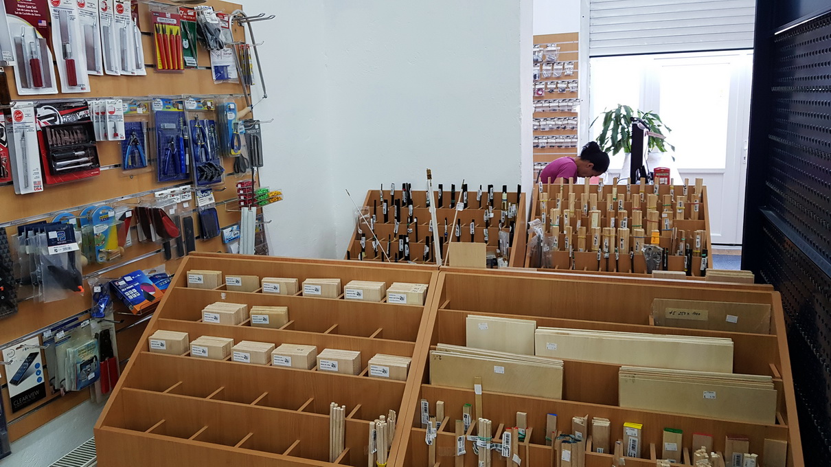 SHOW ROOM, IMI HOBBY, IMI, MODELSPORT, MODELARSTVO, MODELLBOLT