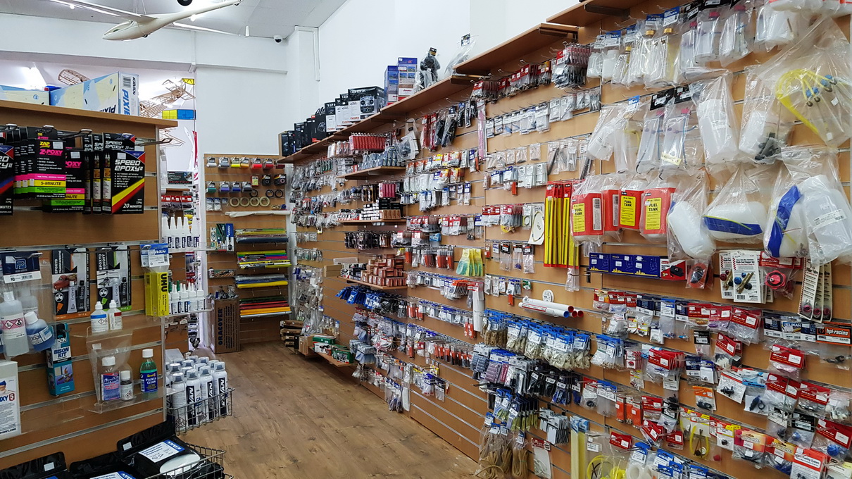 SHOW ROOM, IMI HOBBY, IMI, MODELSPORT, MODELARSTVO, MODELLBOLT